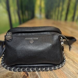 MICHAEL KORS Bag Silver Slater Medium Black & Silver Sling Bag Fanny Pack